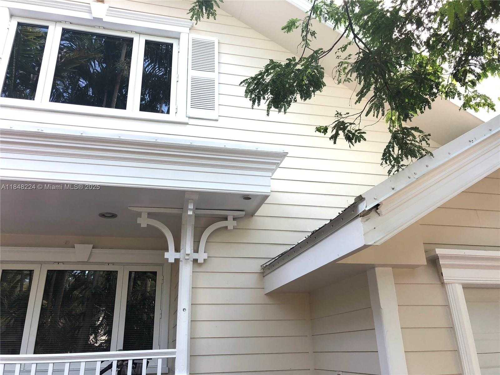 Small Image of 1524 ARGYLE DR, Fort Lauderdale Number 20