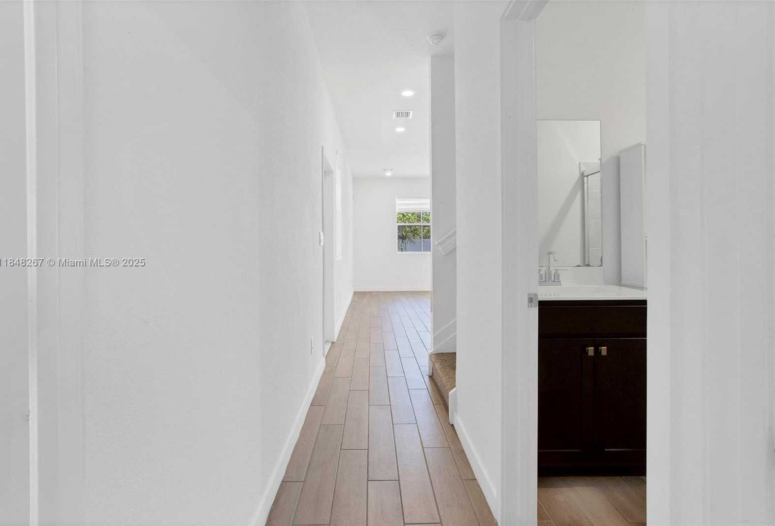 Small Image of 846 SOUTH EAST 19TH ST, Homestead Number 20