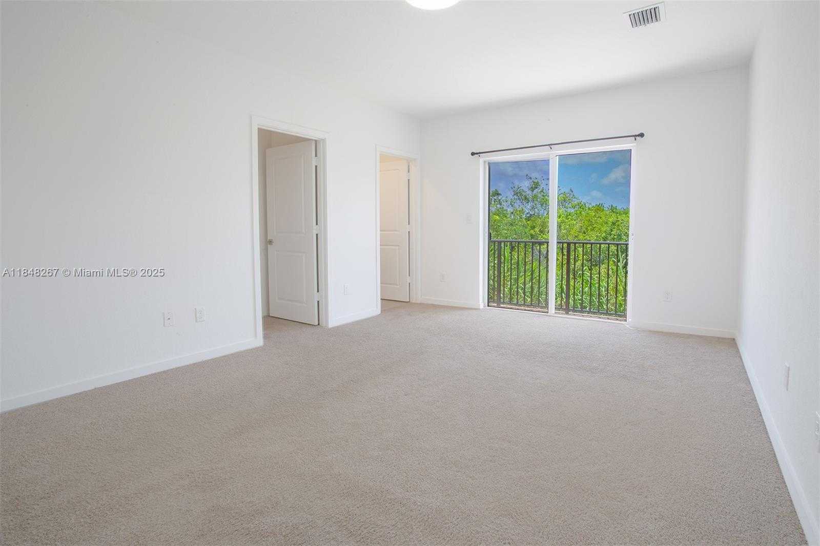 Small Image of 846 SOUTH EAST 19TH ST, Homestead Number 59