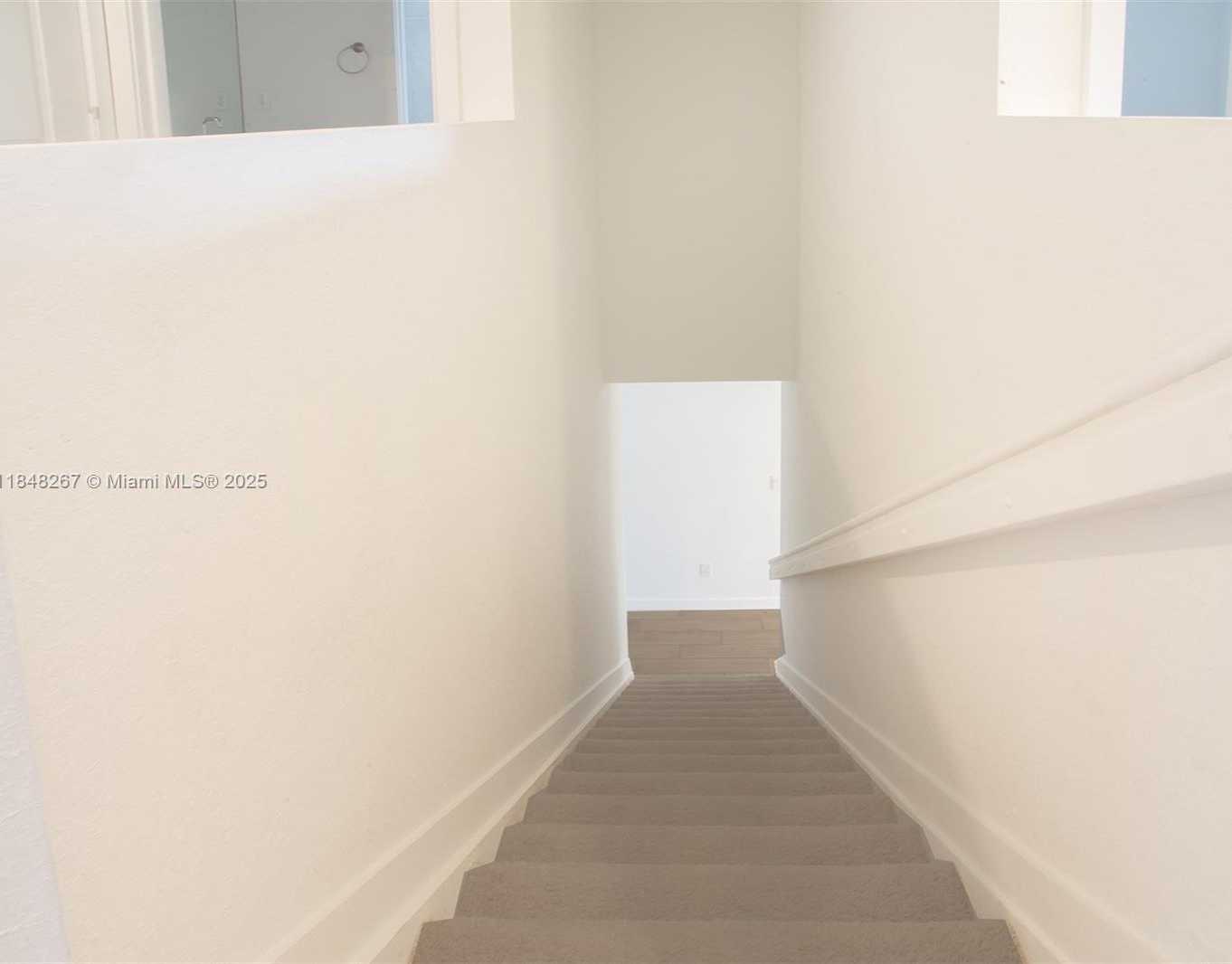Small Image of 846 SOUTH EAST 19TH ST, Homestead Number 62
