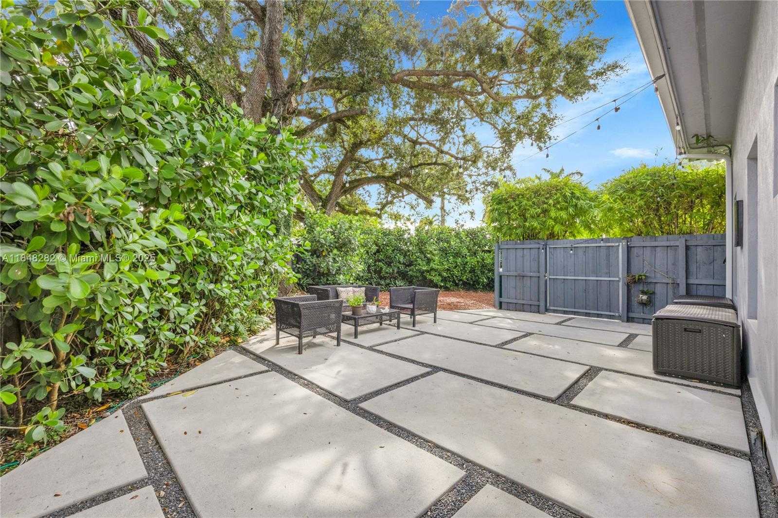 Small Image of 6020 SOUTH WEST 46TH ST, Miami Number 27