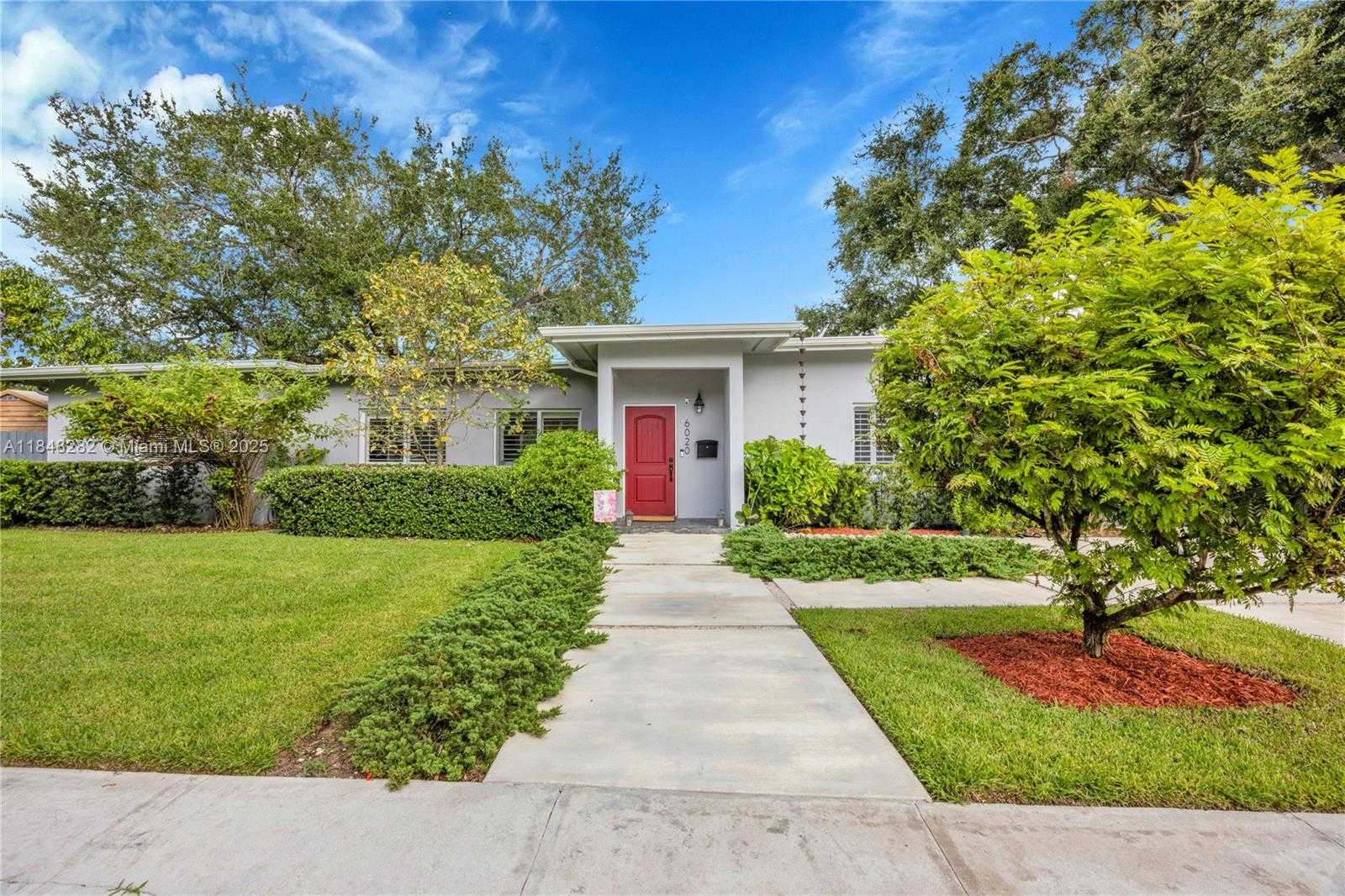 Small Image of 6020 SOUTH WEST 46TH ST, Miami Number 36