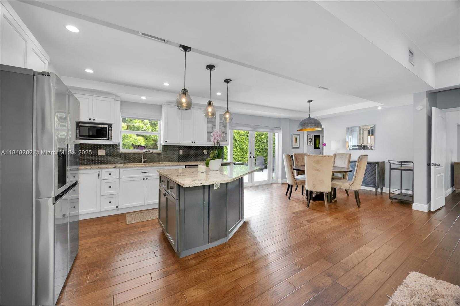 Small Image of 6020 SOUTH WEST 46TH ST, Miami Number 9