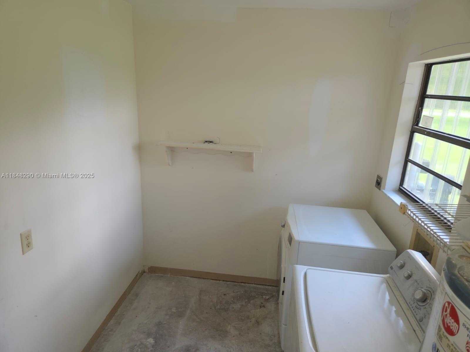 Small Image of 8103 SANTA CLARA BLVD, Fort Pierce Number 19