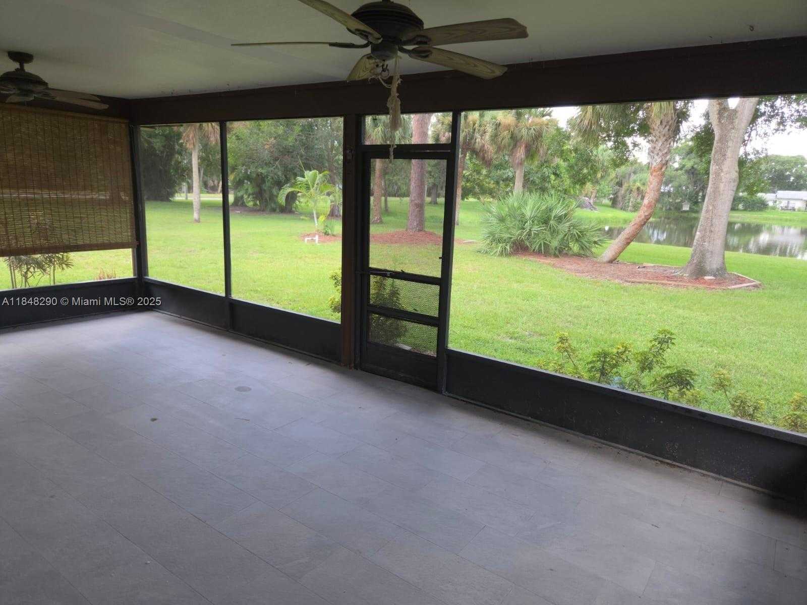 Small Image of 8103 SANTA CLARA BLVD, Fort Pierce Number 21