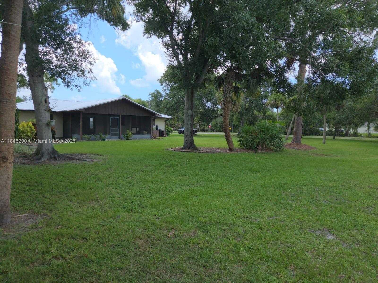 Small Image of 8103 SANTA CLARA BLVD, Fort Pierce Number 23