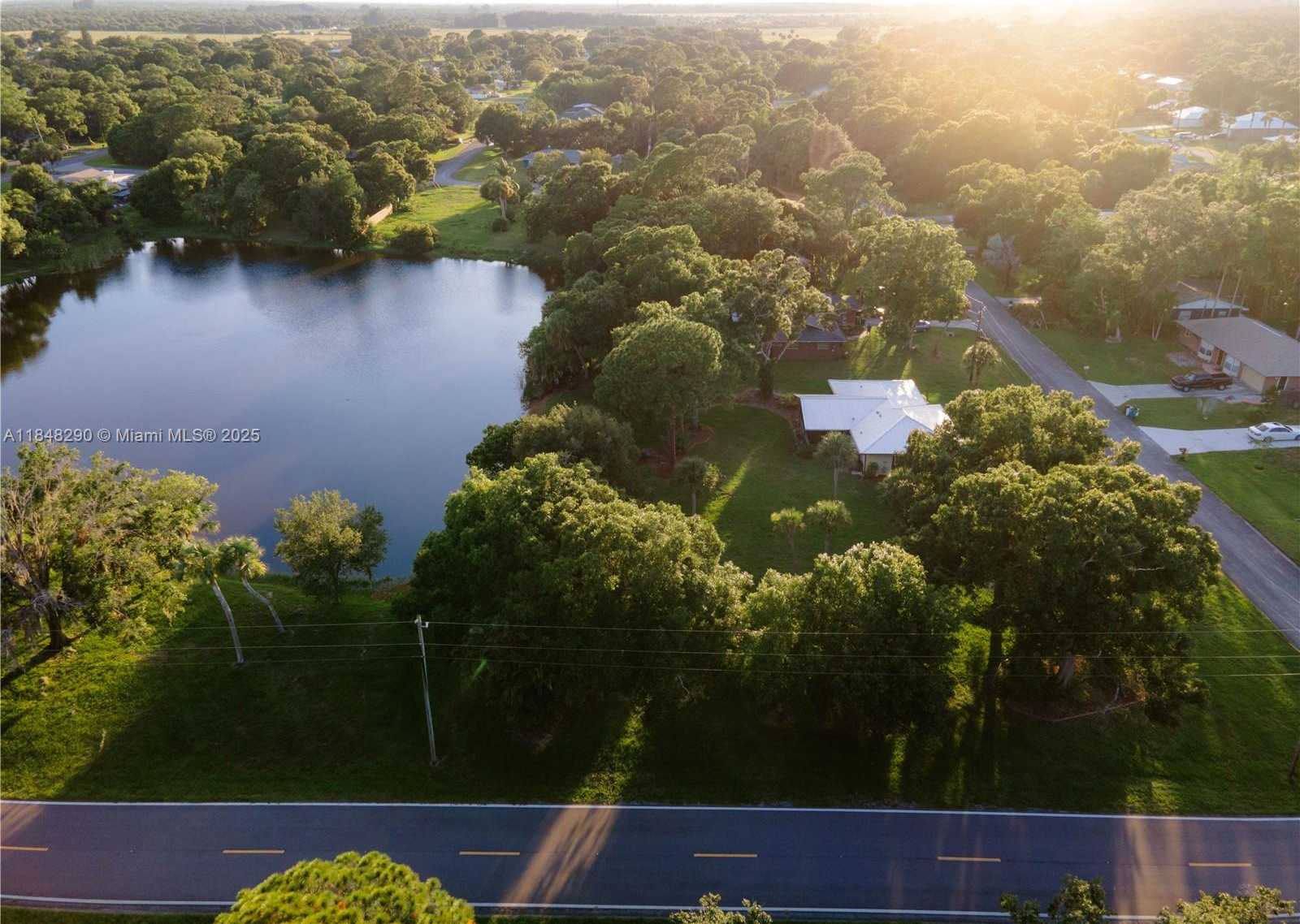Small Image of 8103 SANTA CLARA BLVD, Fort Pierce Number 25