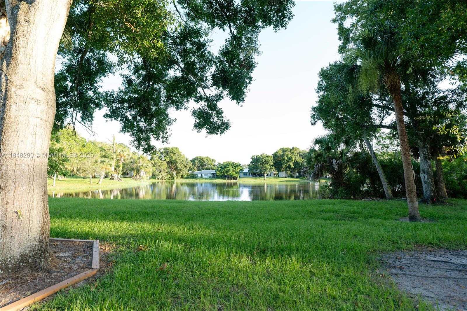 Small Image of 8103 SANTA CLARA BLVD, Fort Pierce Number 29