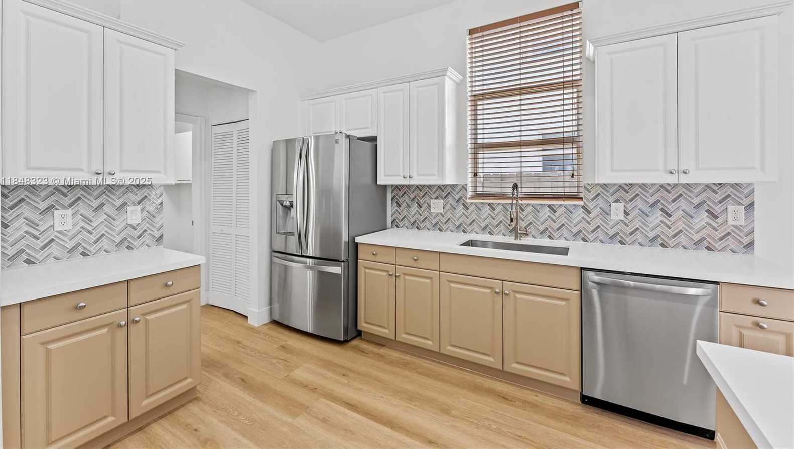 Small Image of 5060 SOUTH WEST 163RD AVE, Miramar Number 10
