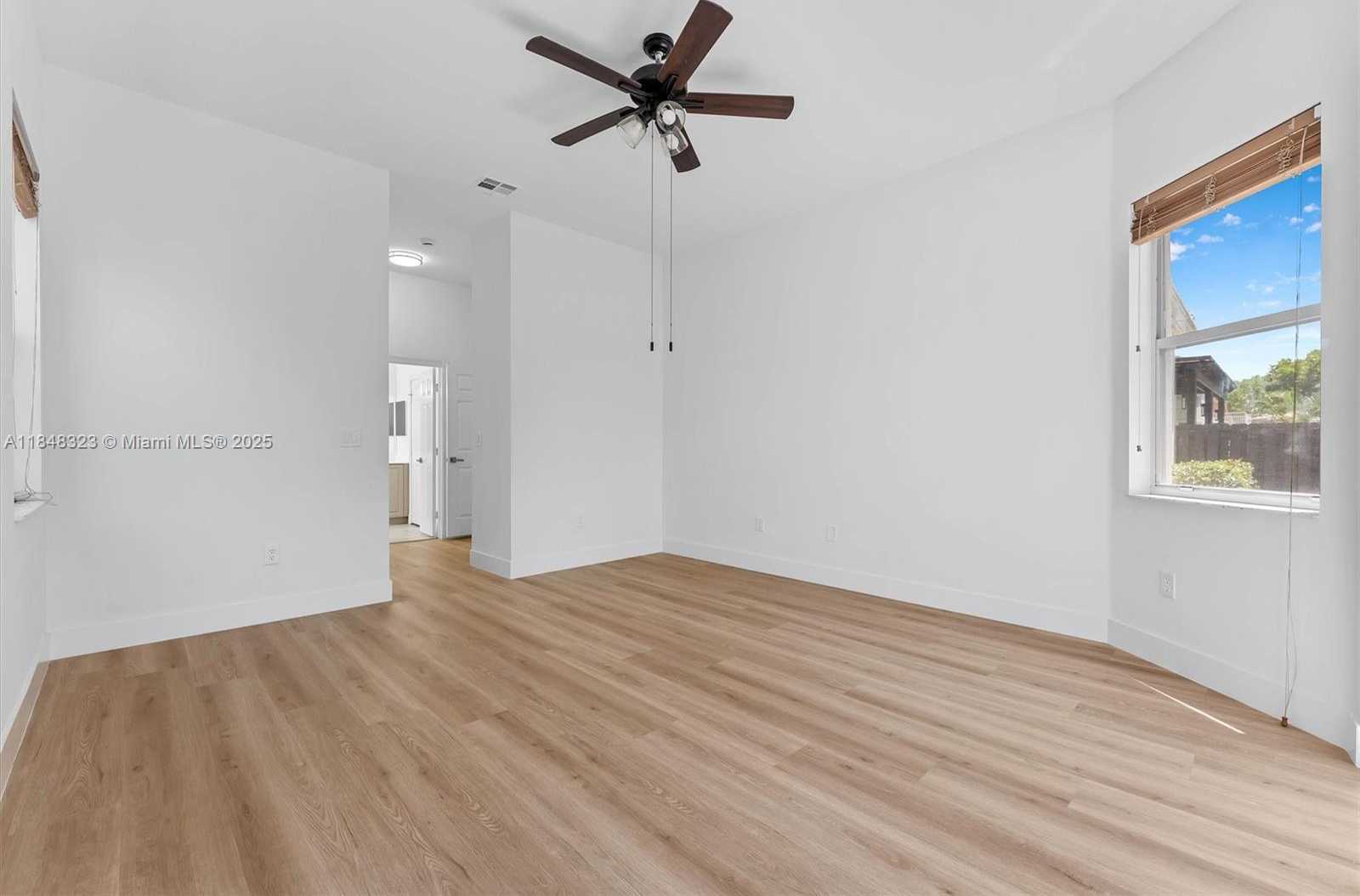 Small Image of 5060 SOUTH WEST 163RD AVE, Miramar Number 13