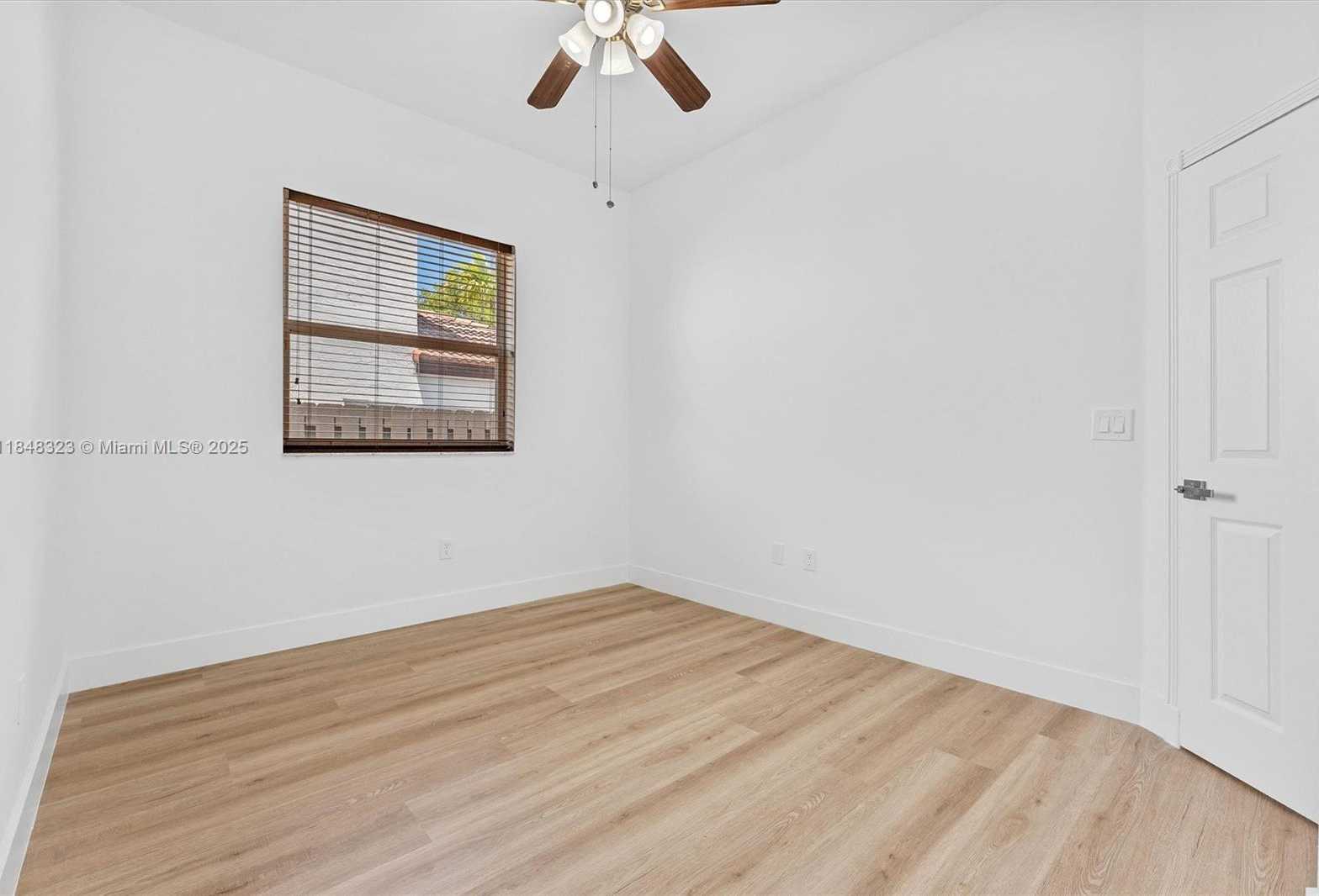 Small Image of 5060 SOUTH WEST 163RD AVE, Miramar Number 21