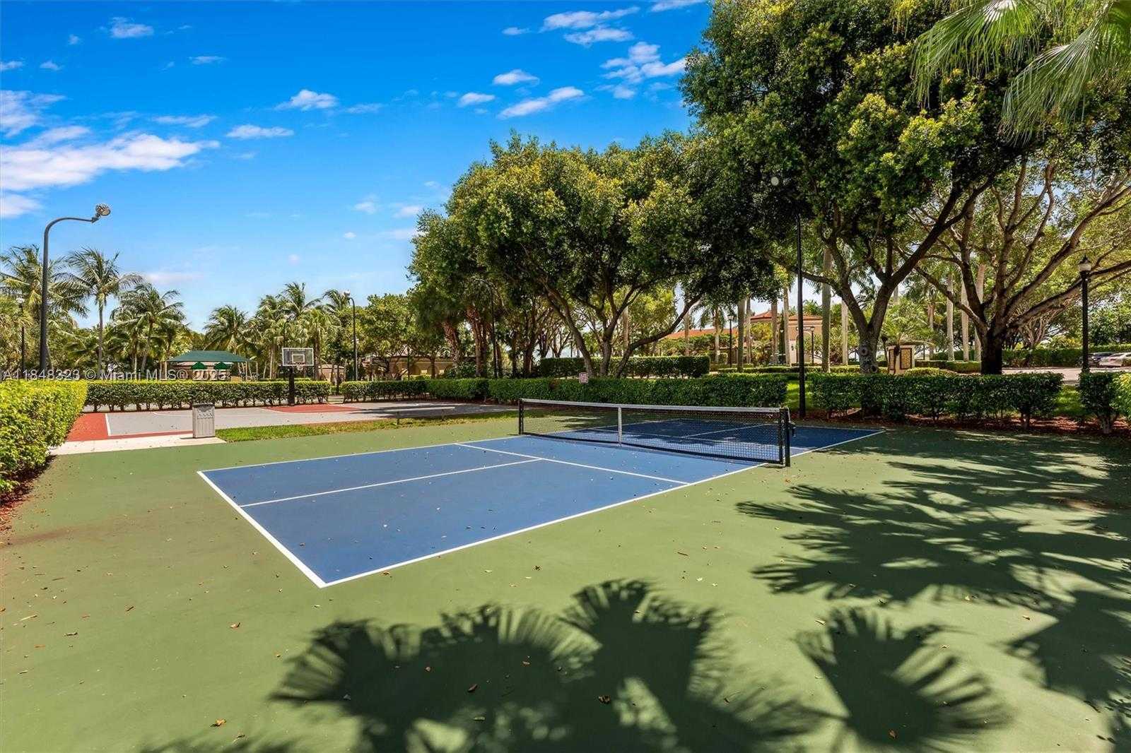 Small Image of 5060 SOUTH WEST 163RD AVE, Miramar Number 42