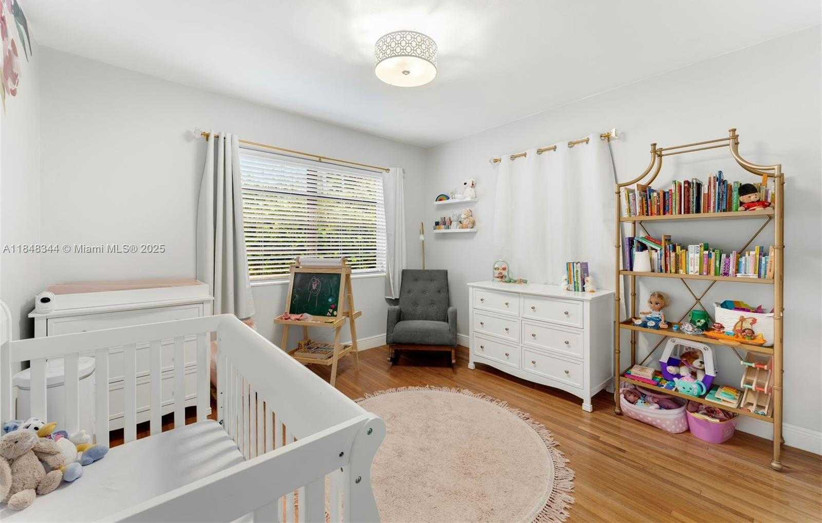 Small Image of 1236 MILAN AVE, Coral Gables Number 22