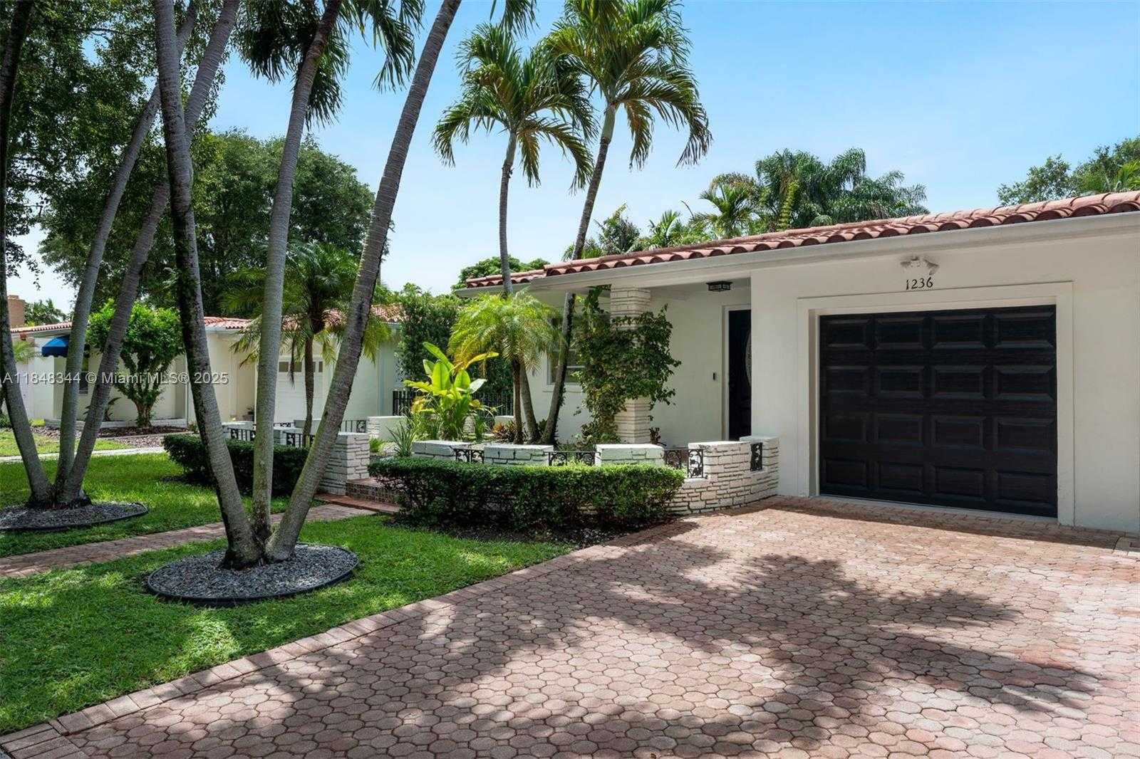 Small Image of 1236 MILAN AVE, Coral Gables Number 40