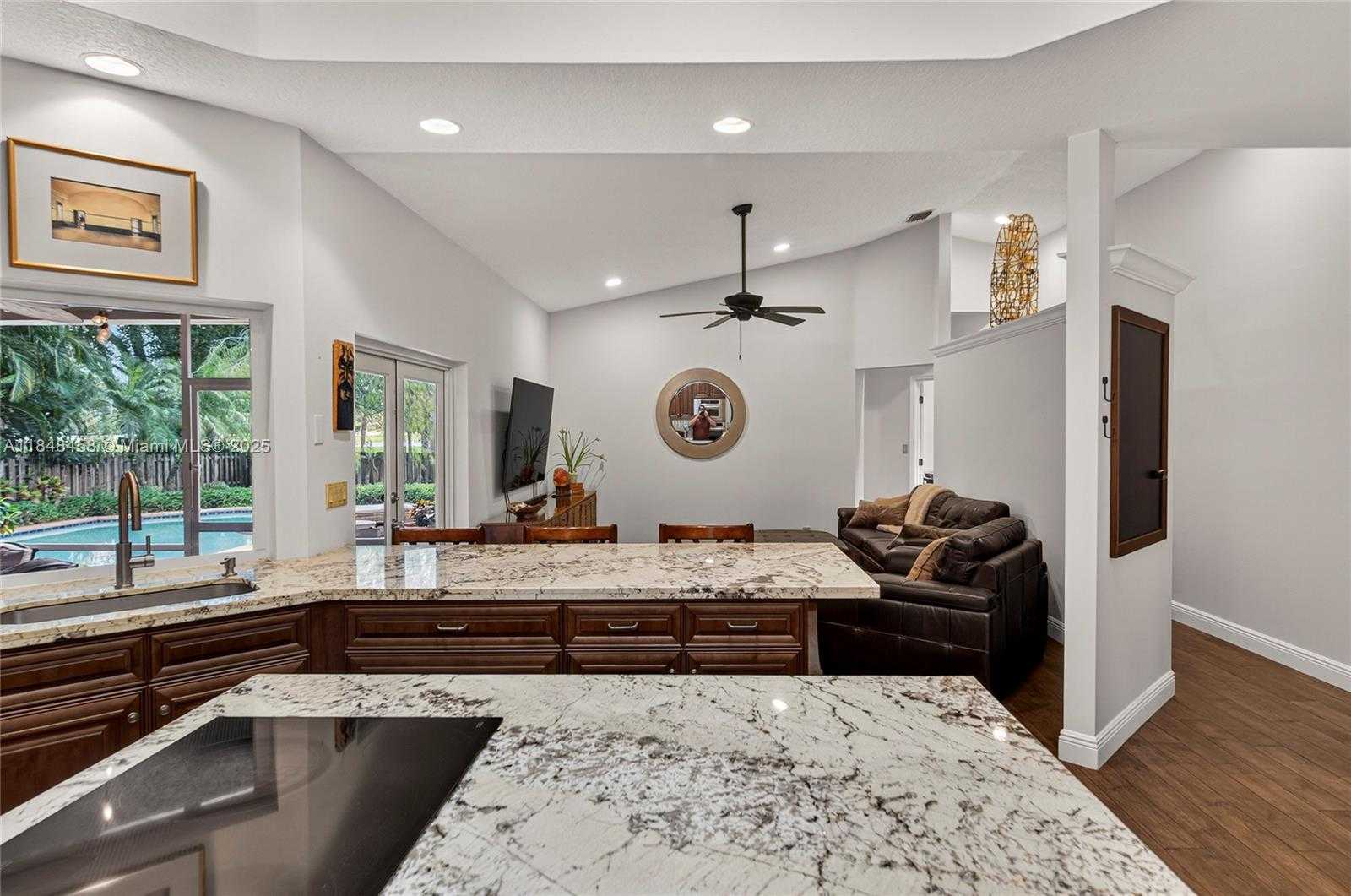 Small Image of 11880 NORTH WEST 24TH ST, Plantation Number 24