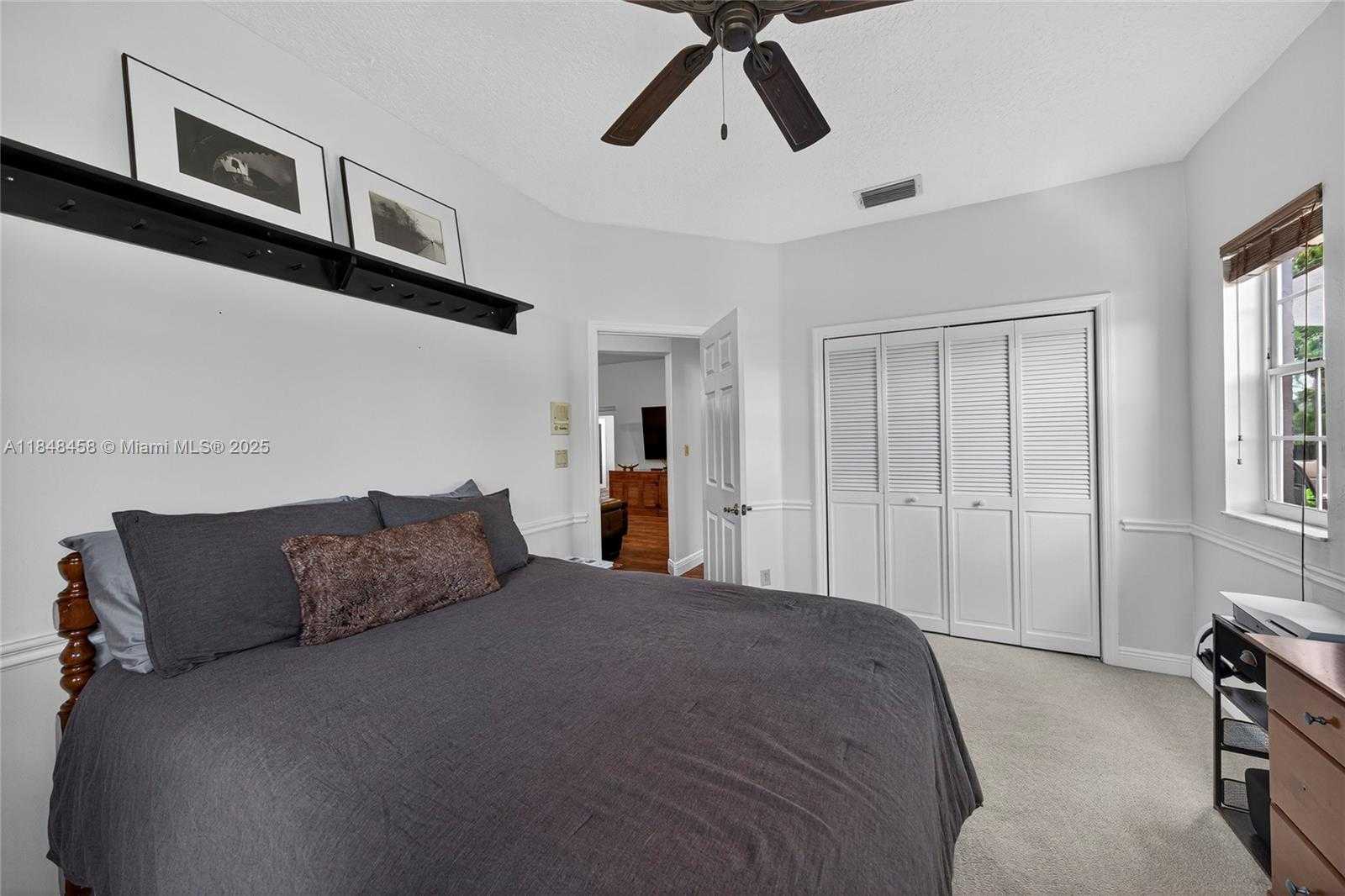 Small Image of 11880 NORTH WEST 24TH ST, Plantation Number 38