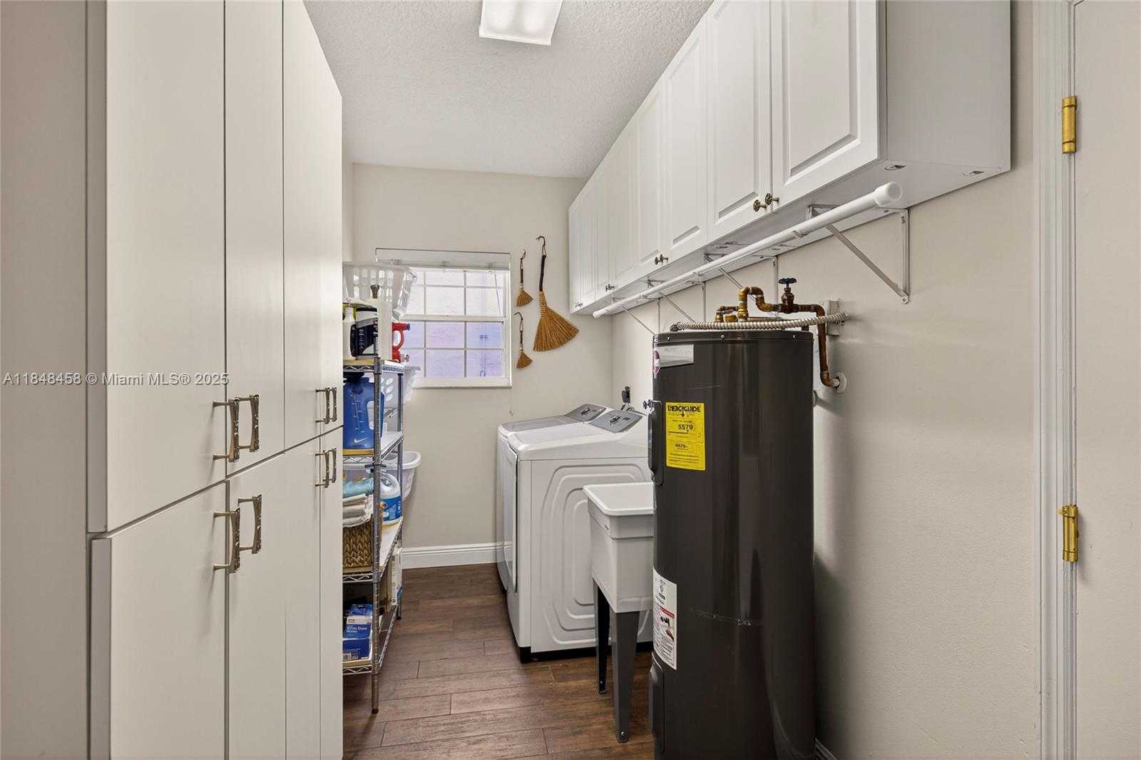 Small Image of 11880 NORTH WEST 24TH ST, Plantation Number 41