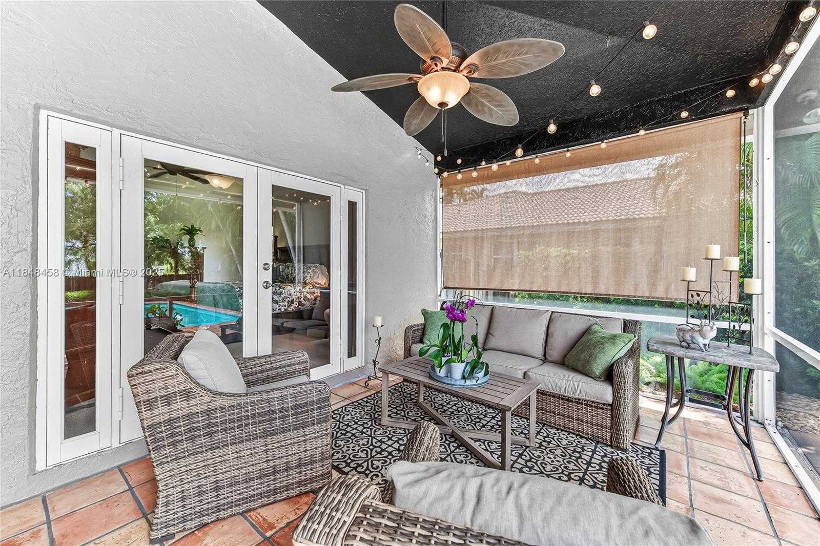 Small Image of 11880 NORTH WEST 24TH ST, Plantation Number 44