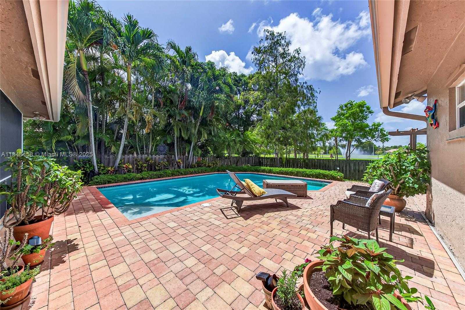 Small Image of 11880 NORTH WEST 24TH ST, Plantation Number 46