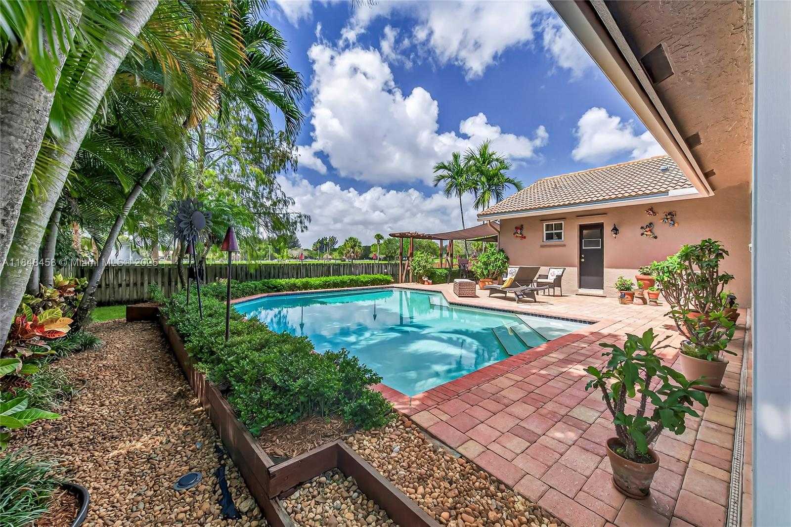 Small Image of 11880 NORTH WEST 24TH ST, Plantation Number 47