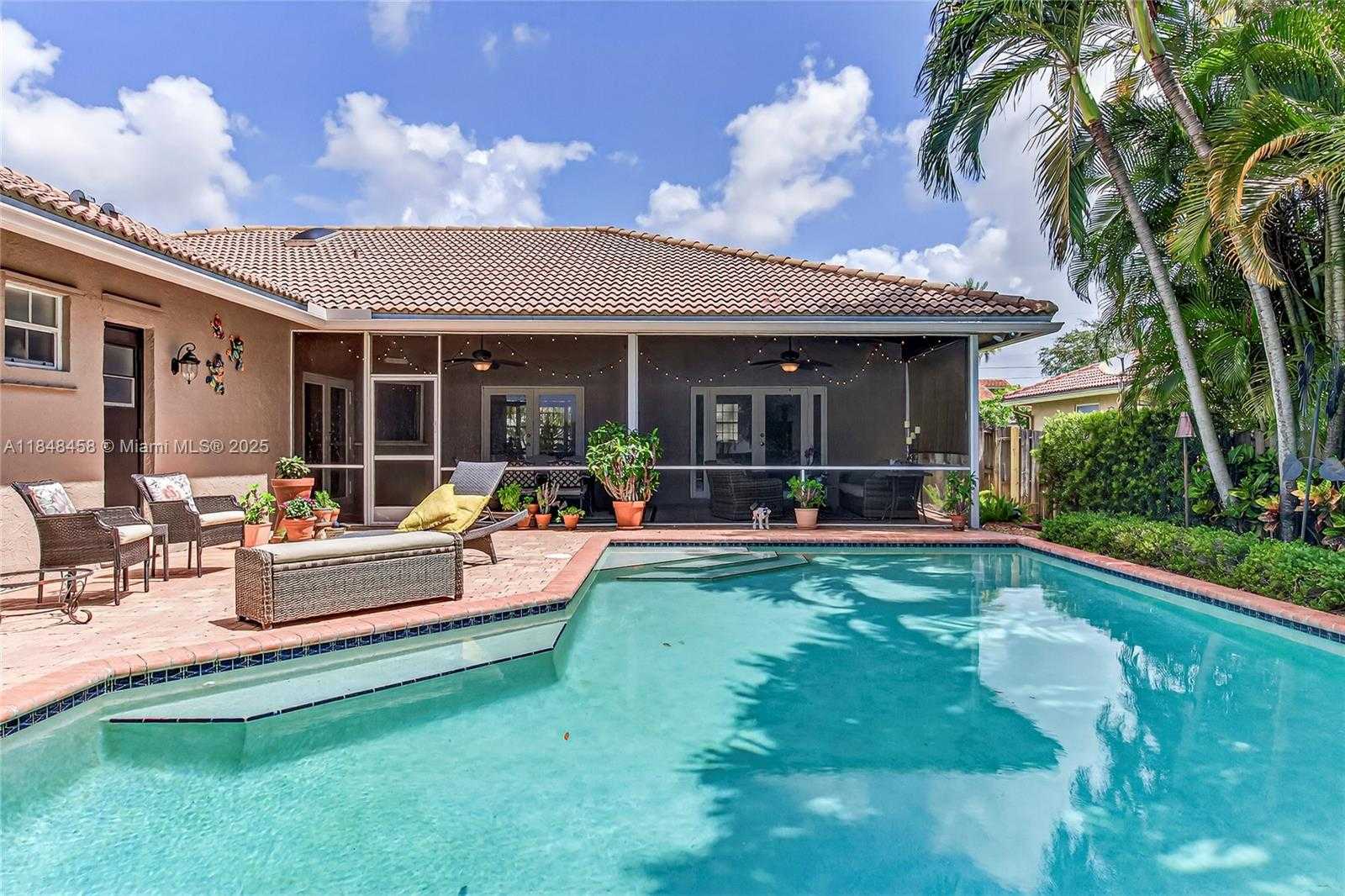 Small Image of 11880 NORTH WEST 24TH ST, Plantation Number 51