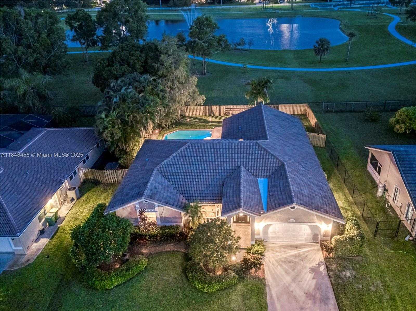 Small Image of 11880 NORTH WEST 24TH ST, Plantation Number 55