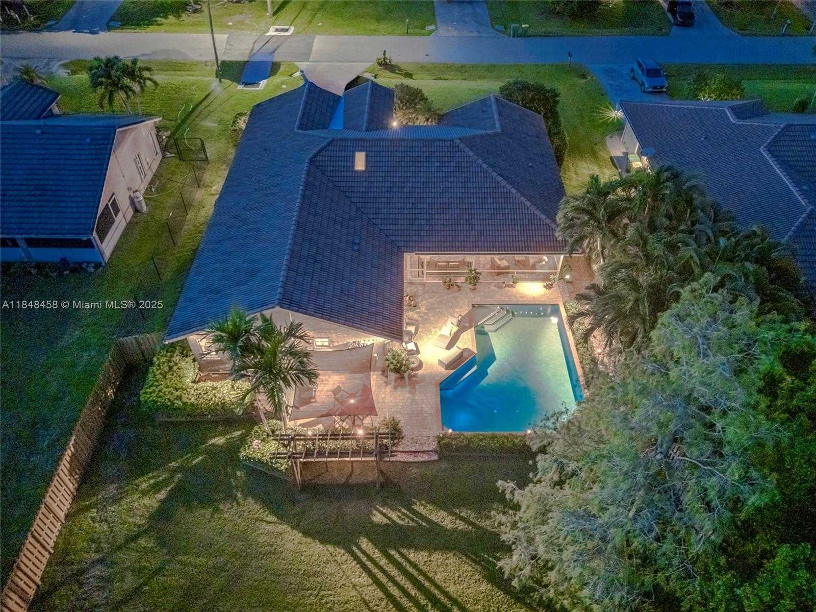 Small Image of 11880 NORTH WEST 24TH ST, Plantation Number 57