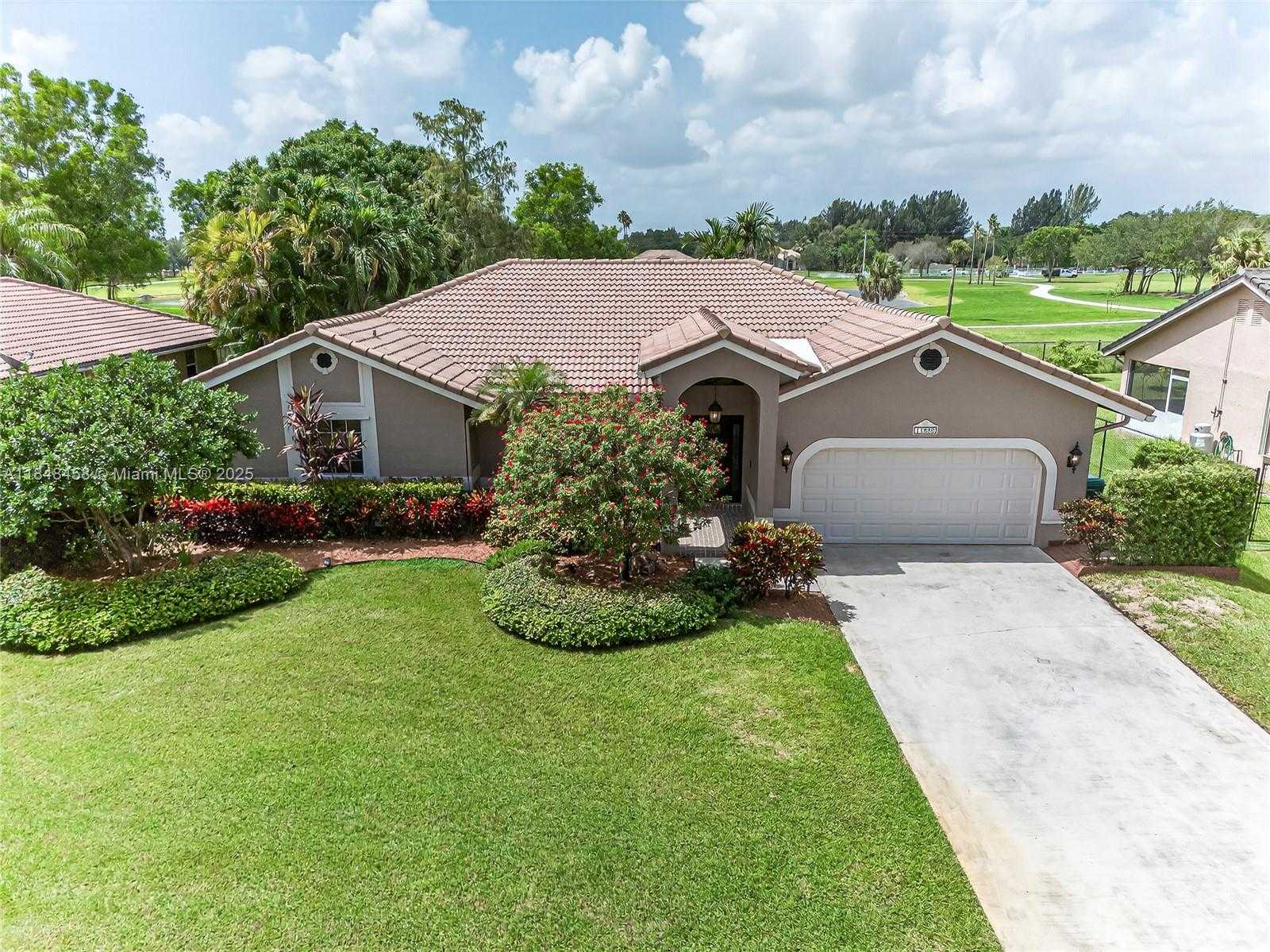 Small Image of 11880 NORTH WEST 24TH ST, Plantation Number 67
