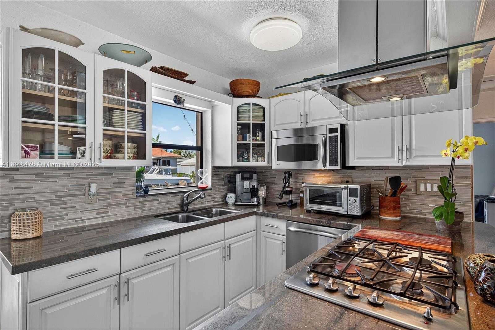 Small Image of 1013 ORANGE ISLE, Fort Lauderdale Number 10