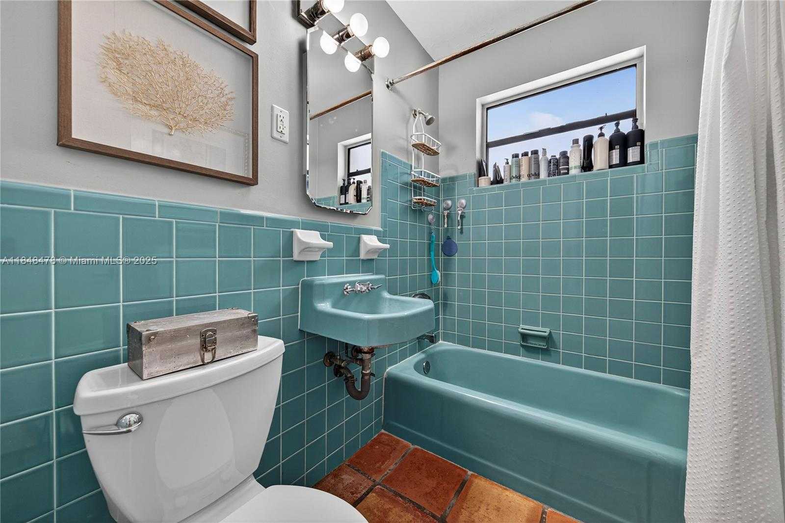 Small Image of 1013 ORANGE ISLE, Fort Lauderdale Number 25