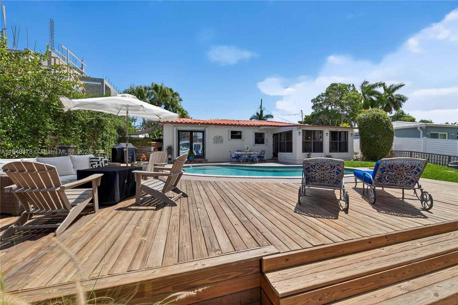 Small Image of 1013 ORANGE ISLE, Fort Lauderdale Number 36