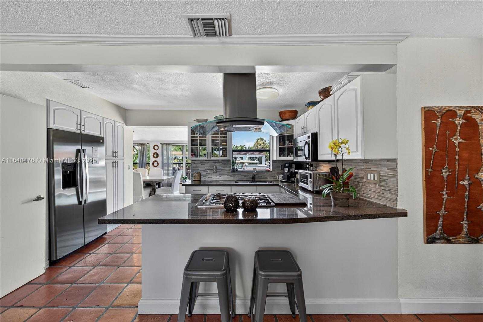 Small Image of 1013 ORANGE ISLE, Fort Lauderdale Number 7