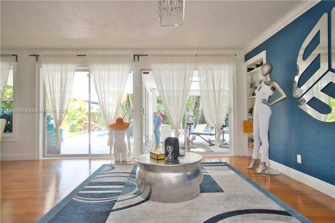 Small Image of 1419 NORTH 16TH CT, Hollywood Number 10
