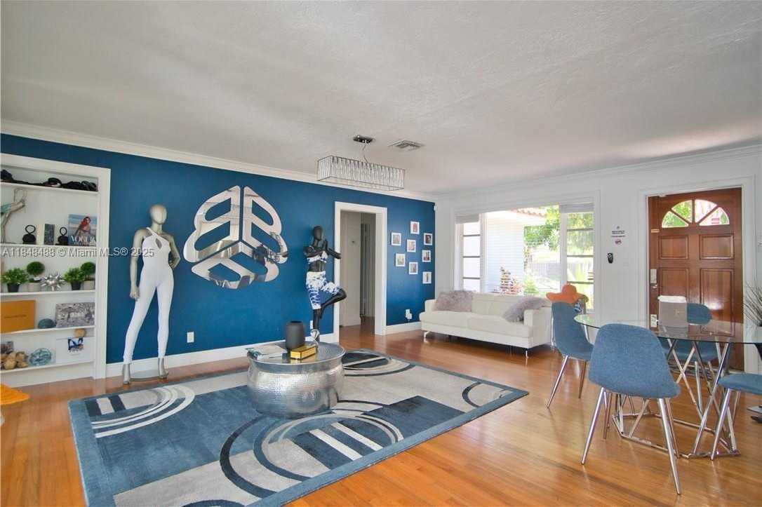 Small Image of 1419 NORTH 16TH CT, Hollywood Number 3