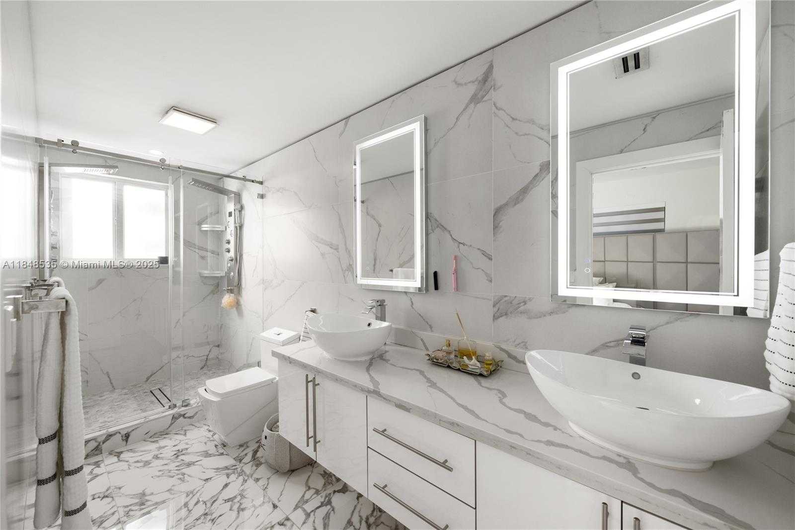 Small Image of 12599 NORTH EAST 2ND AVE, North Miami Number 17