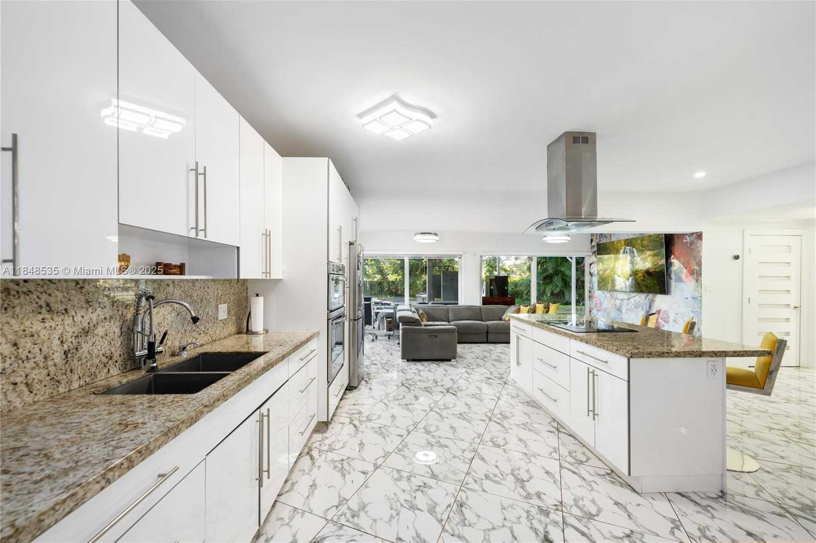Small Image of 12599 NORTH EAST 2ND AVE, North Miami Number 6