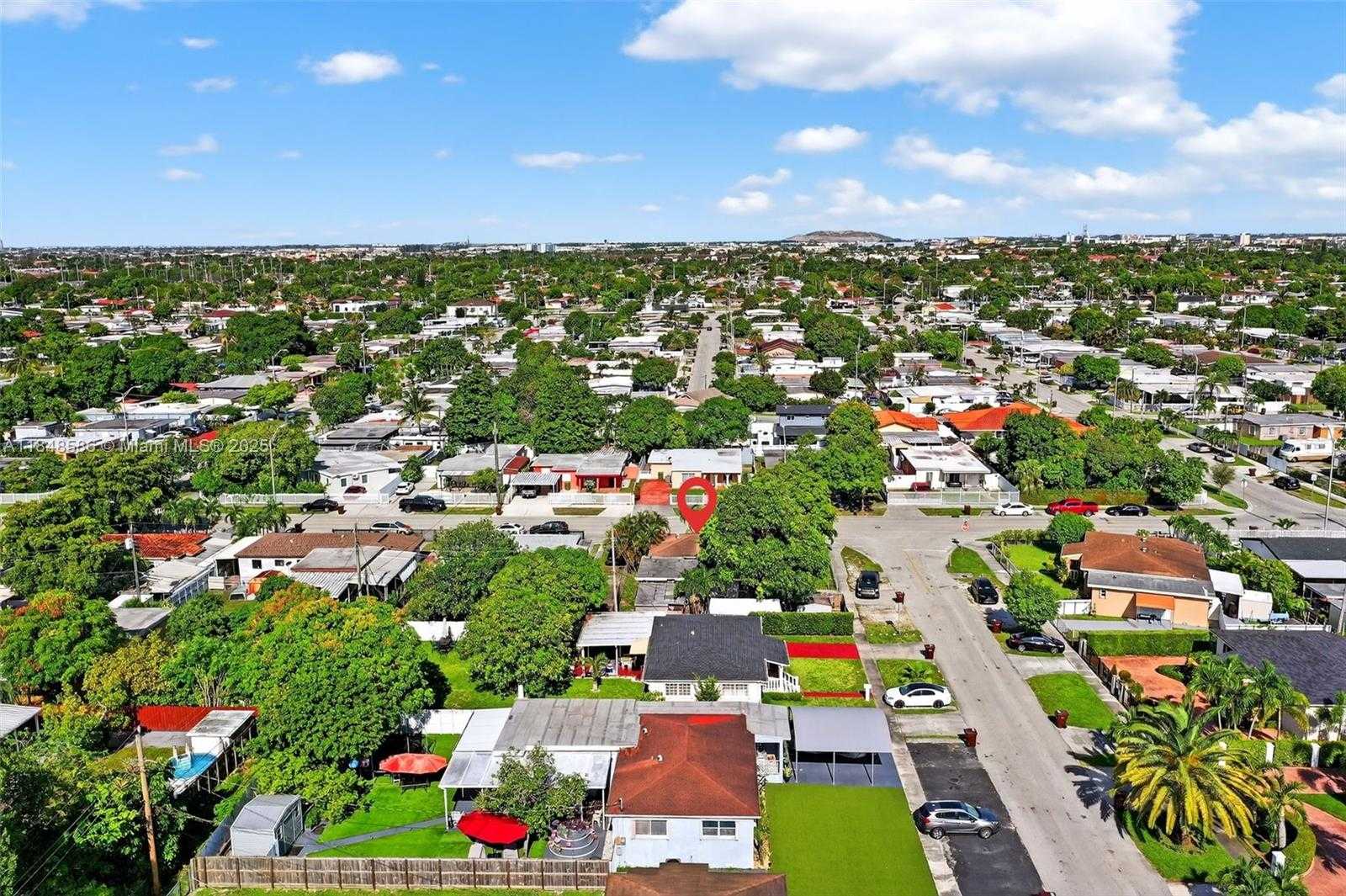 Small Image of 3581 WEST 2ND AVE, Hialeah Number 29