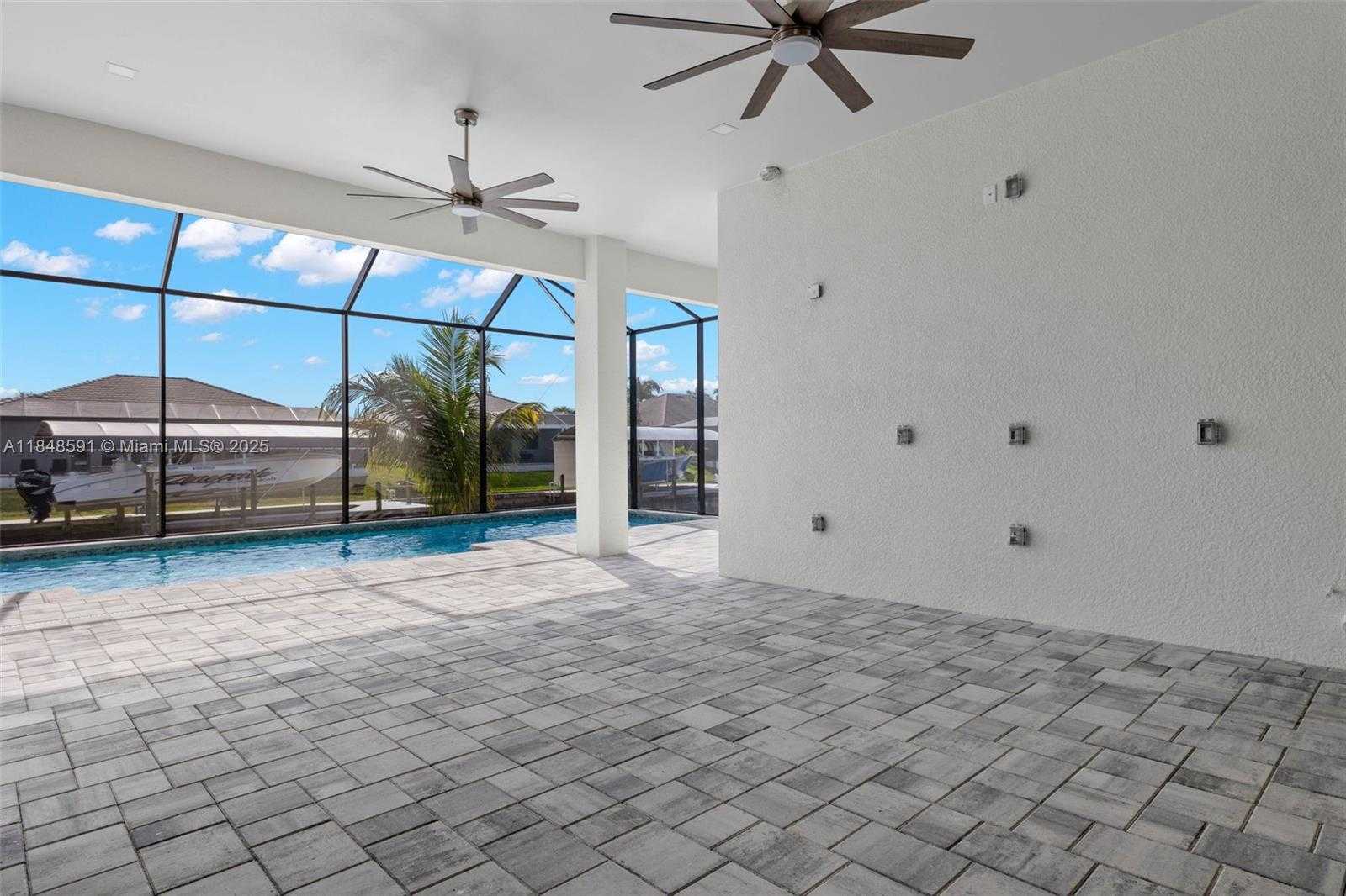 Small Image of 1422 MOHAWK PKWY, Cape Coral Number 30