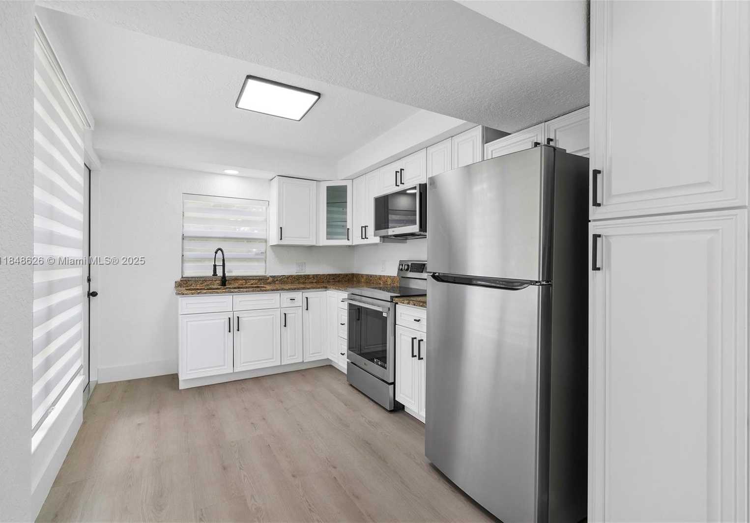 Small Image of 9731 NORTH WEST 24TH PL, Sunrise Number 11