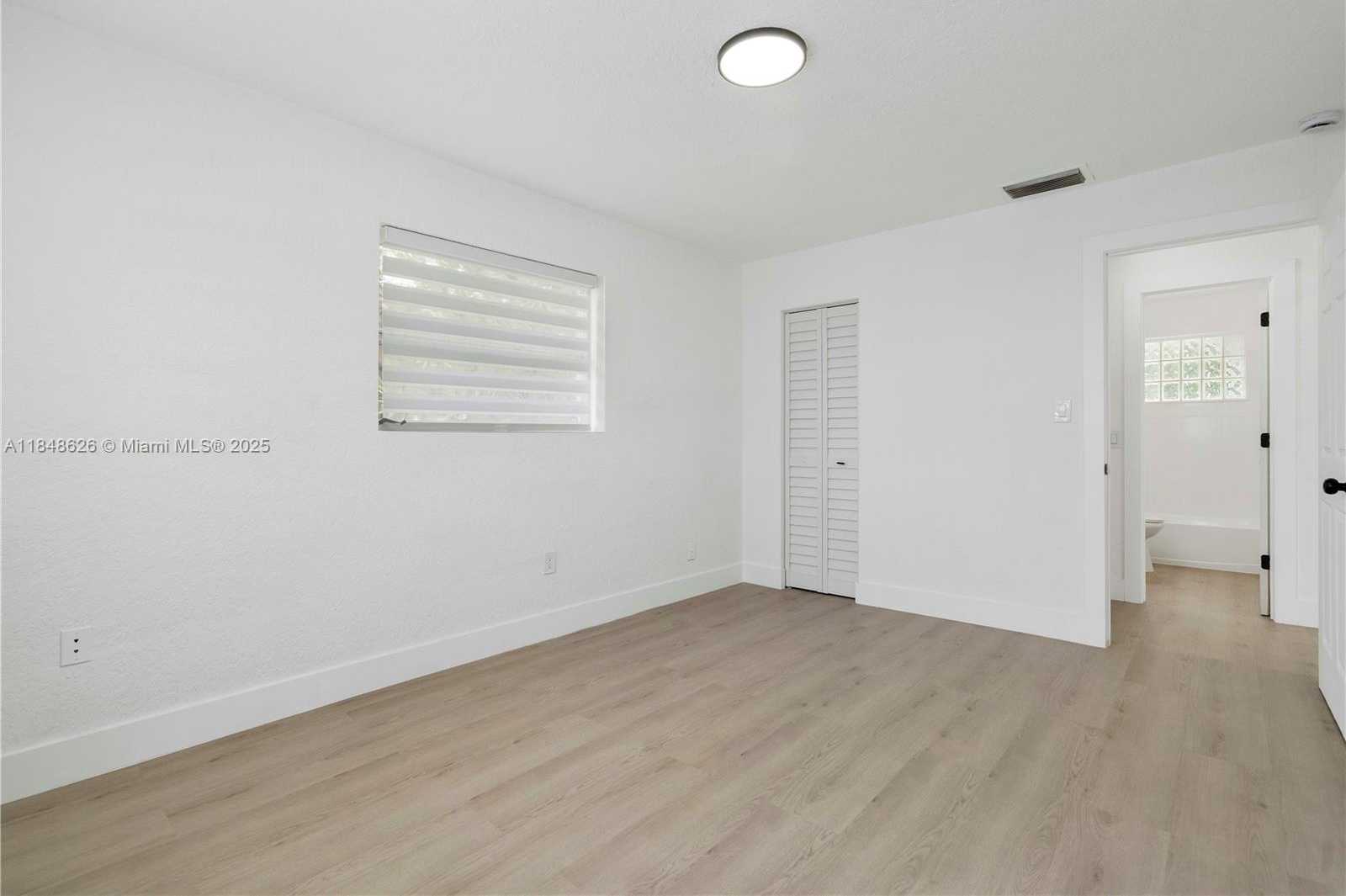 Small Image of 9731 NORTH WEST 24TH PL, Sunrise Number 16