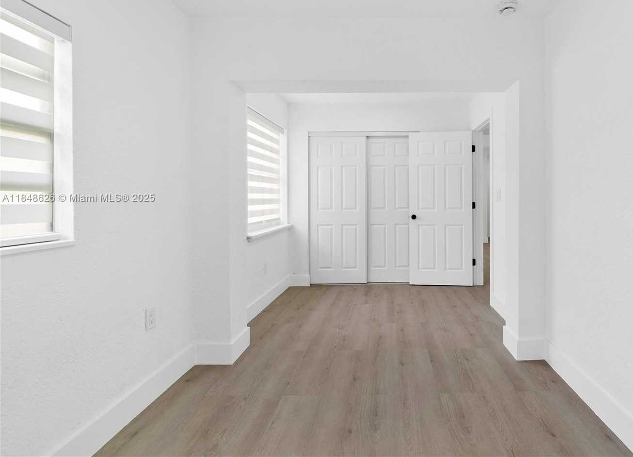 Small Image of 9731 NORTH WEST 24TH PL, Sunrise Number 21