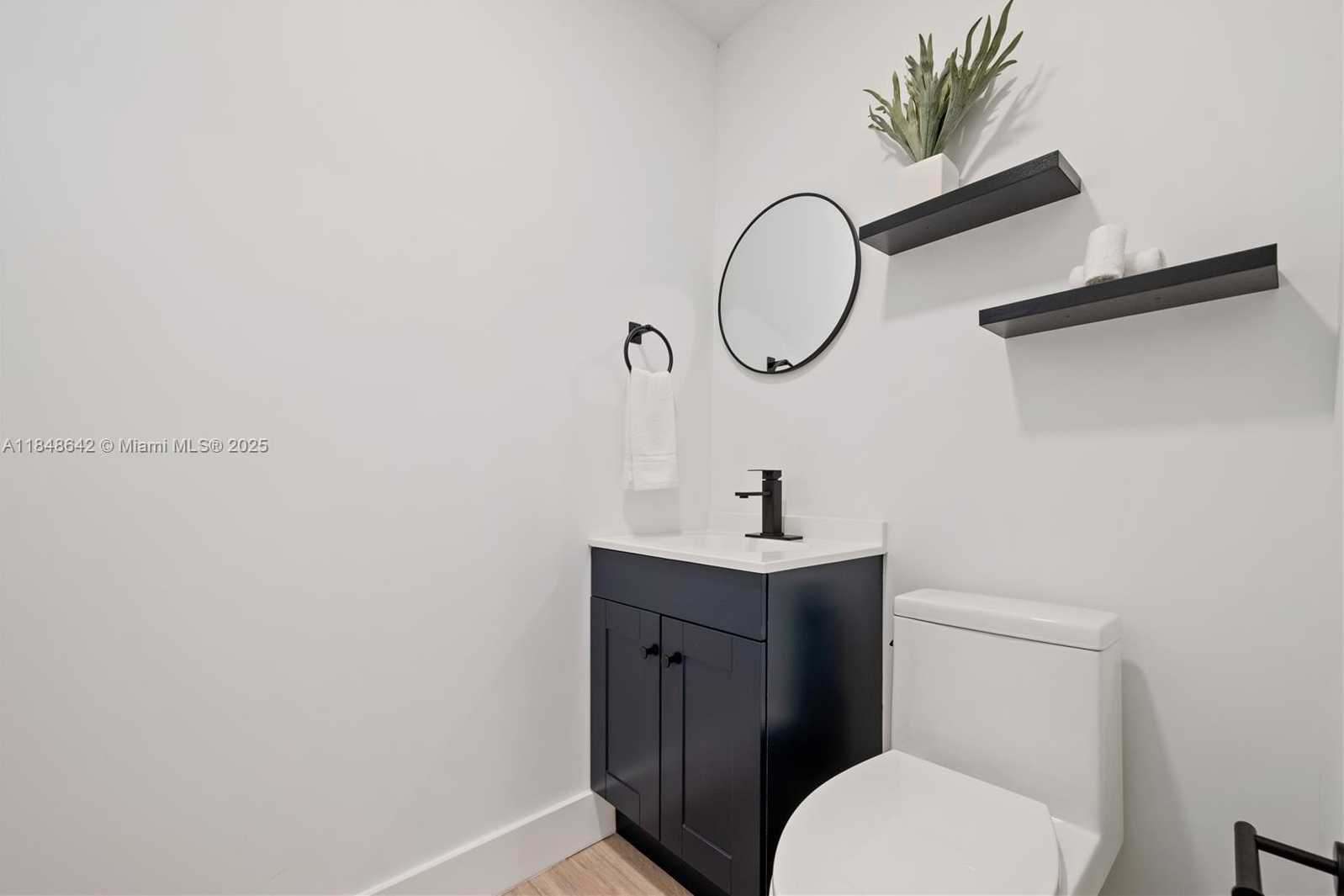 Small Image of 536 NORTH WEST 7TH ST, Homestead Number 11