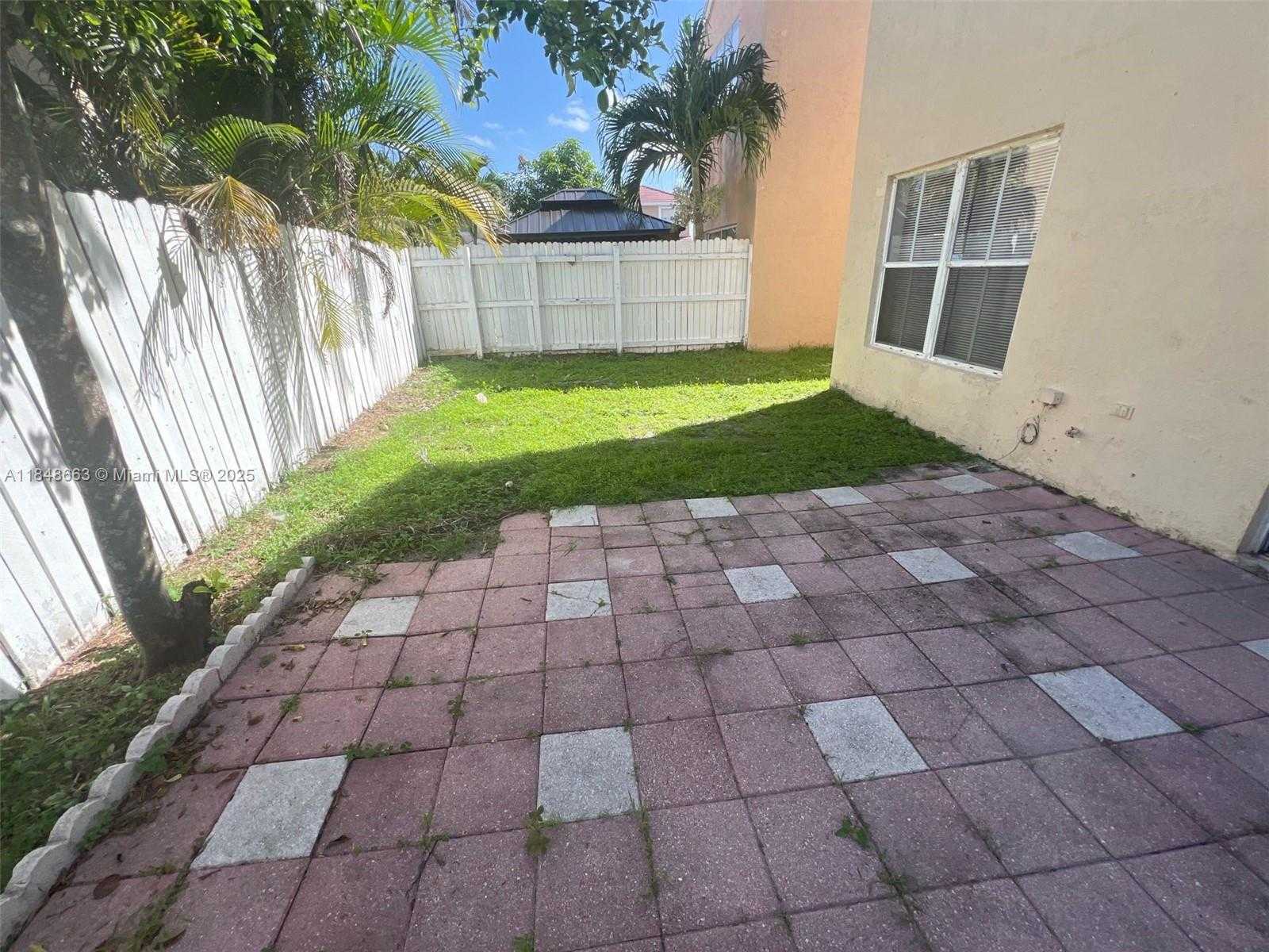 Small Image of 3310 INDIAN KEY BLVD, Margate Number 11