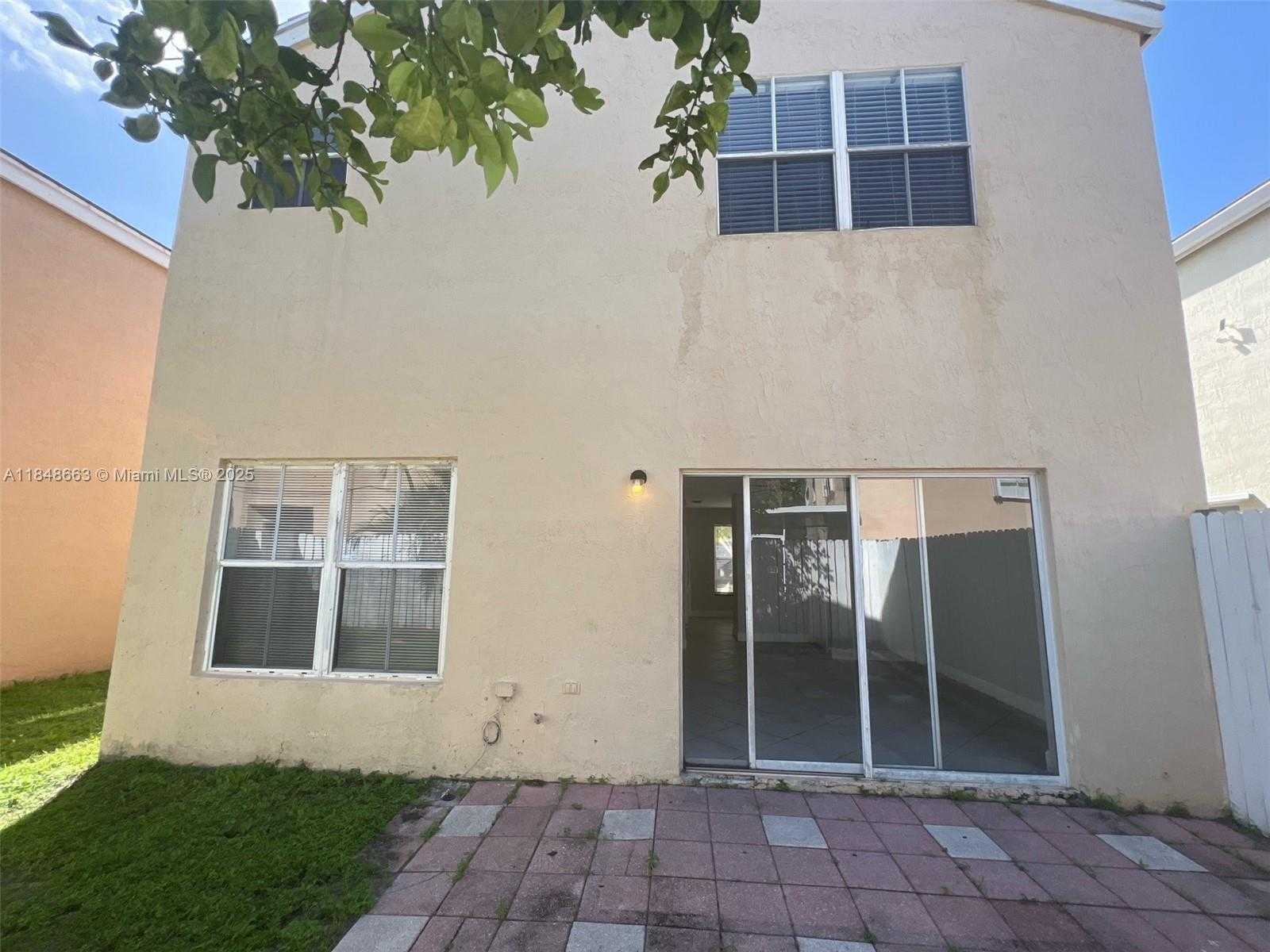 Small Image of 3310 INDIAN KEY BLVD, Margate Number 13