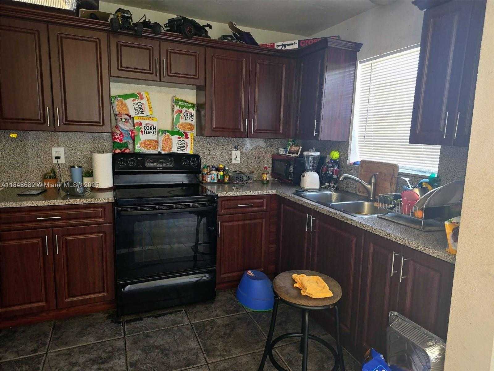 Small Image of 28704 SOUTH WEST 147TH PL, Homestead Number 4