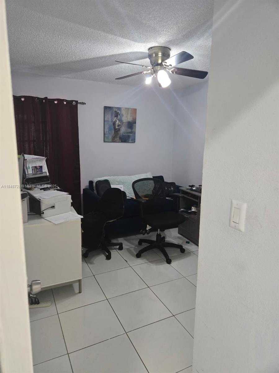 Small Image of 16242 SW 304th Terrace, Homestead, FL 33033, USA Number 15