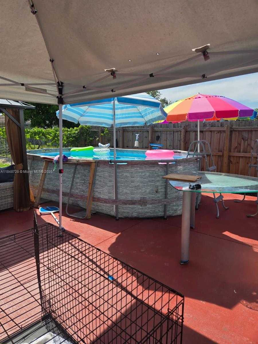 Small Image of 16242 SW 304th Terrace, Homestead, FL 33033, USA Number 9