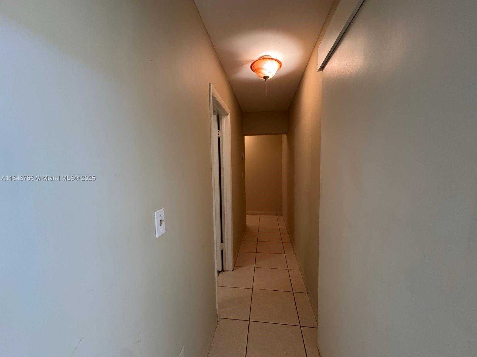 Small Image of 9931 NORTH WEST 130TH ST, Hialeah Gardens Number 42