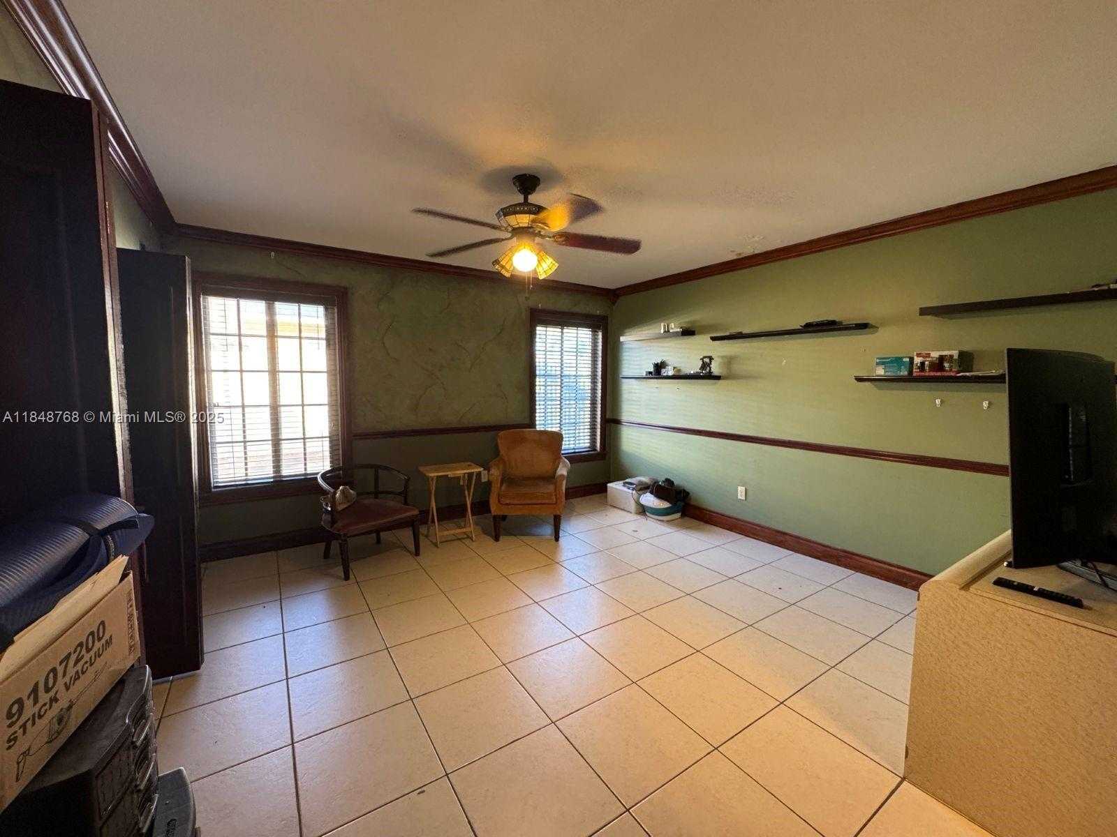 Small Image of 9931 NORTH WEST 130TH ST, Hialeah Gardens Number 52