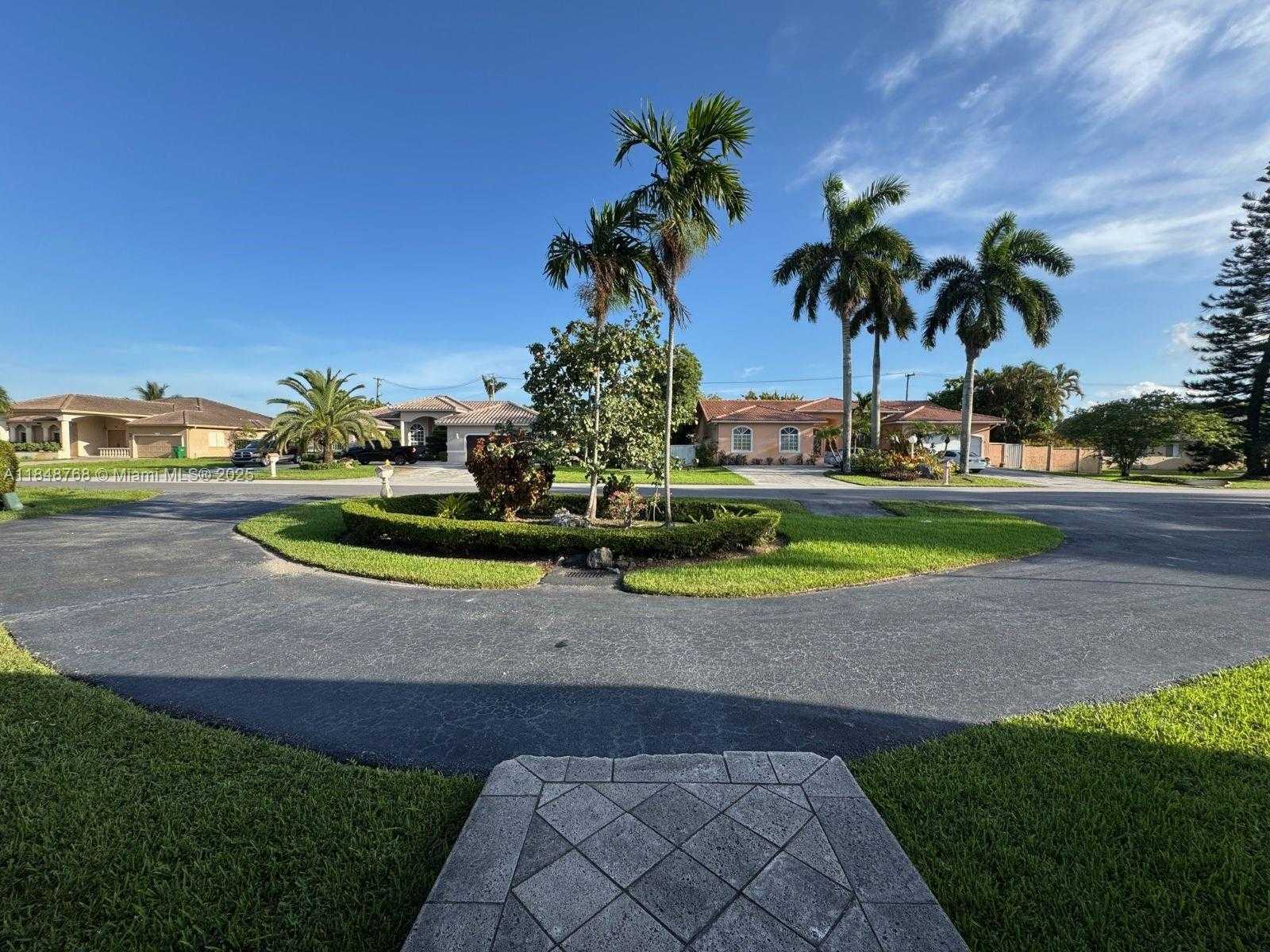 Small Image of 9931 NORTH WEST 130TH ST, Hialeah Gardens Number 9